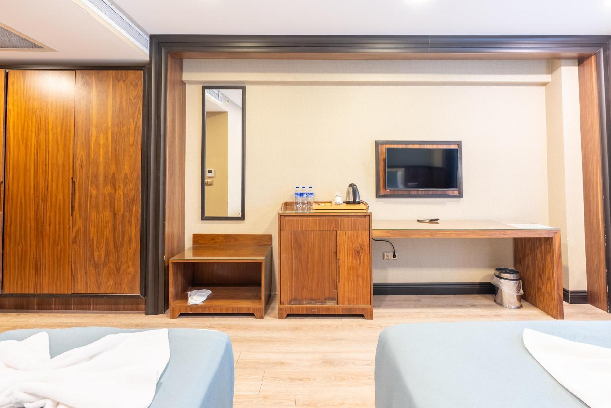Valens Hotel Downtown Стамбул Экстерьер фото